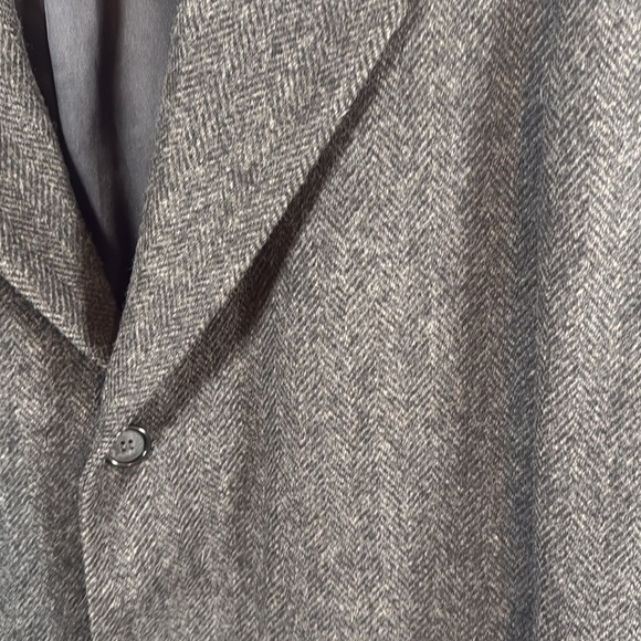 Towncraft Vintage Gray Herringbone Wool Dress Coat 3 Button Size 42 - Picture 2 of 8